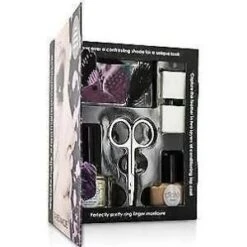 Feathered Manicure Set All A Flutter