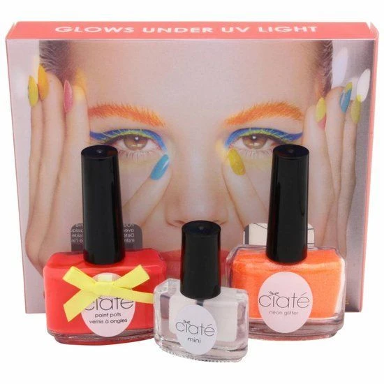 Ciaté - Corrupted Neon Manicure Club Tropicana Confezione Regalo 13.5 Ml Smalto In Cha Cha Cha + 10 G Club Tropicana Neon Glitter + 5 Ml Black Light Top Coat 3 Ciaté - Corrupted Neon Manicure Club Tropicana Confezione Regalo 13.5 Ml Smalto In Cha Cha Cha + 10 G Club Tropicana Neon Glitter + 5 Ml Black Light Top Coat